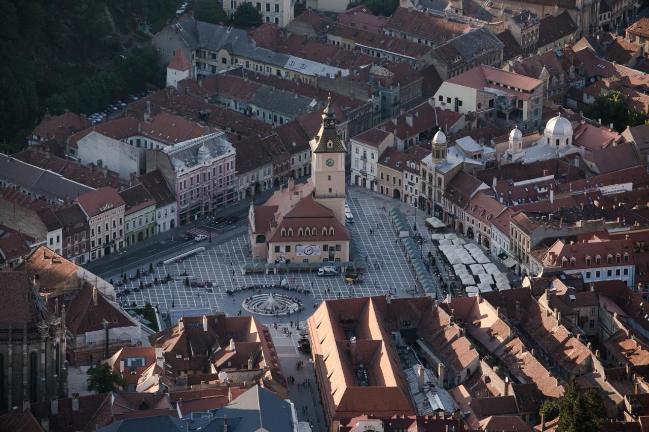 Jasmine Serenity Apartment - Central, Behind Black Church Braşov Esterno foto