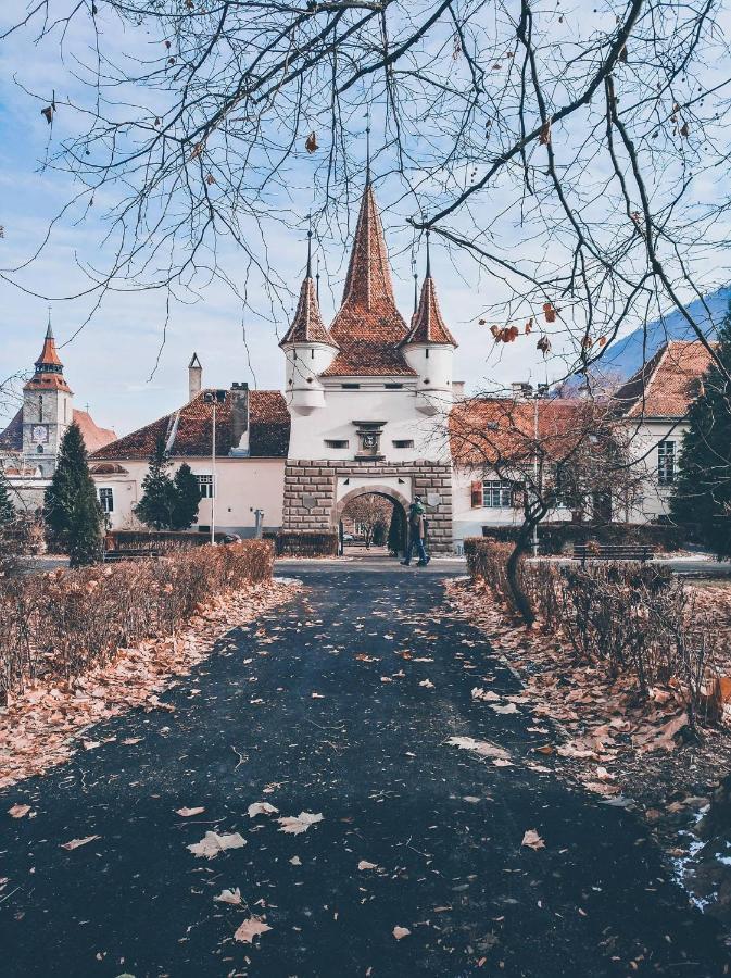Jasmine Serenity Apartment - Central, Behind Black Church Braşov Esterno foto